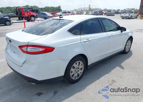2013 Ford Fusion S из США, поврежденный, VIN 3FA6P0G76DR380191